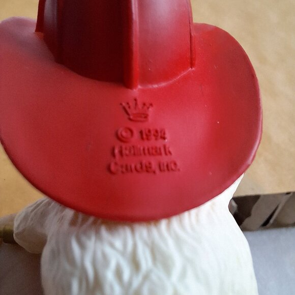 Vintage 90s Hallmark Ornament  1994 RED HOT HOLIDAY Fireman Polar Bear‎ - Picture 8 of 9